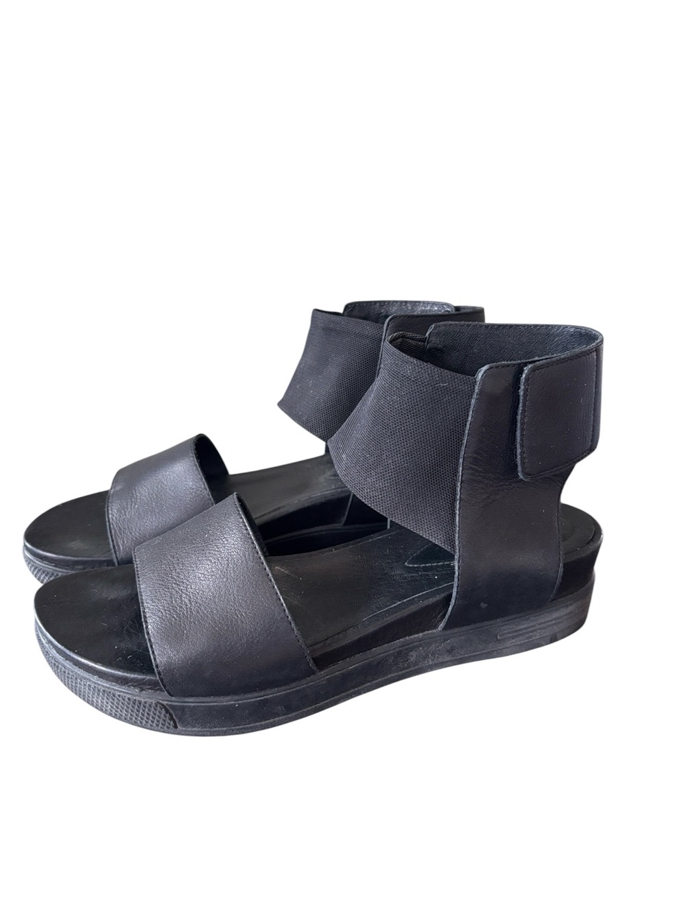 Eileen Fisher Spree Black Sport Sandal Leather Elastic Women’s Size 5